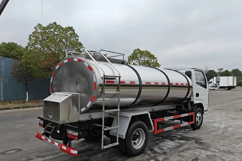 Milk Tank Truck